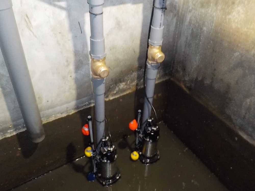 中野区　雨水槽排水ポンプ交換