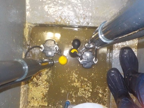 汚水ポンプ及びフロート交換工事